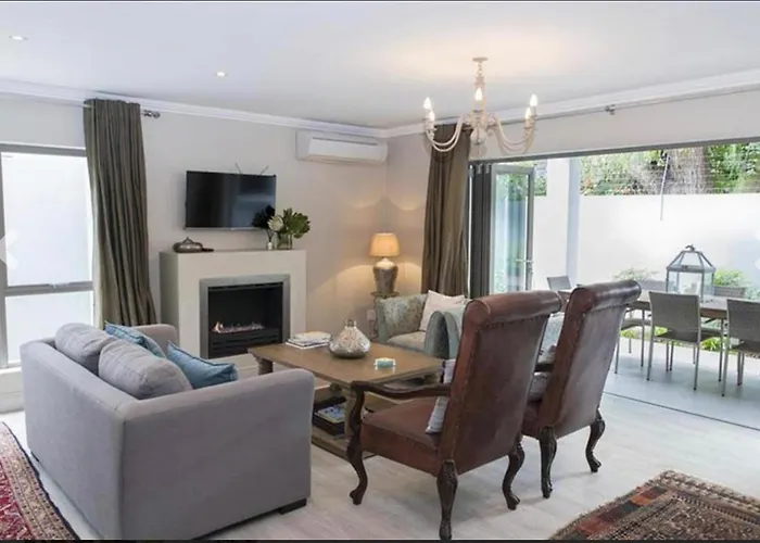 13 La Gratitude Luxury Apartment-With Backup Power For Loadshedding