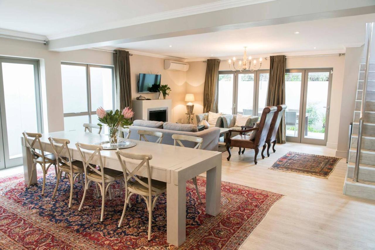 13 La Gratitude Luxury Apartment-with Backup Power For Loadshedding Villa Stellenbosch
