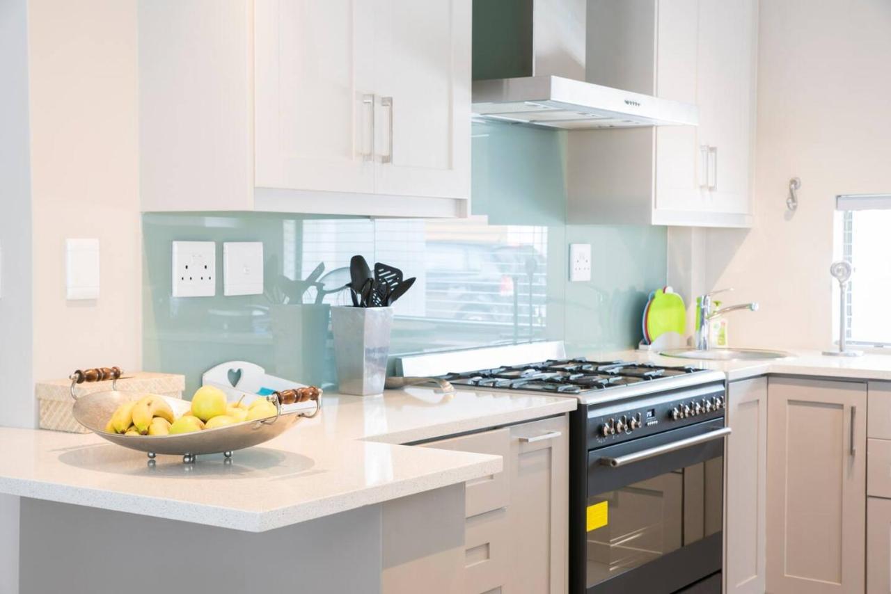 13 La Gratitude Luxury Apartment-with Backup Power For Loadshedding