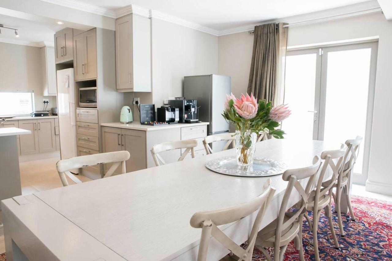 13 La Gratitude Luxury Apartment-with Backup Power For Loadshedding