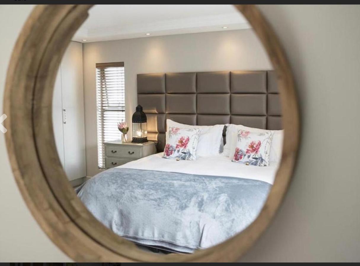 13 La Gratitude Luxury Apartment-with Backup Power For Loadshedding Villa Stellenbosch